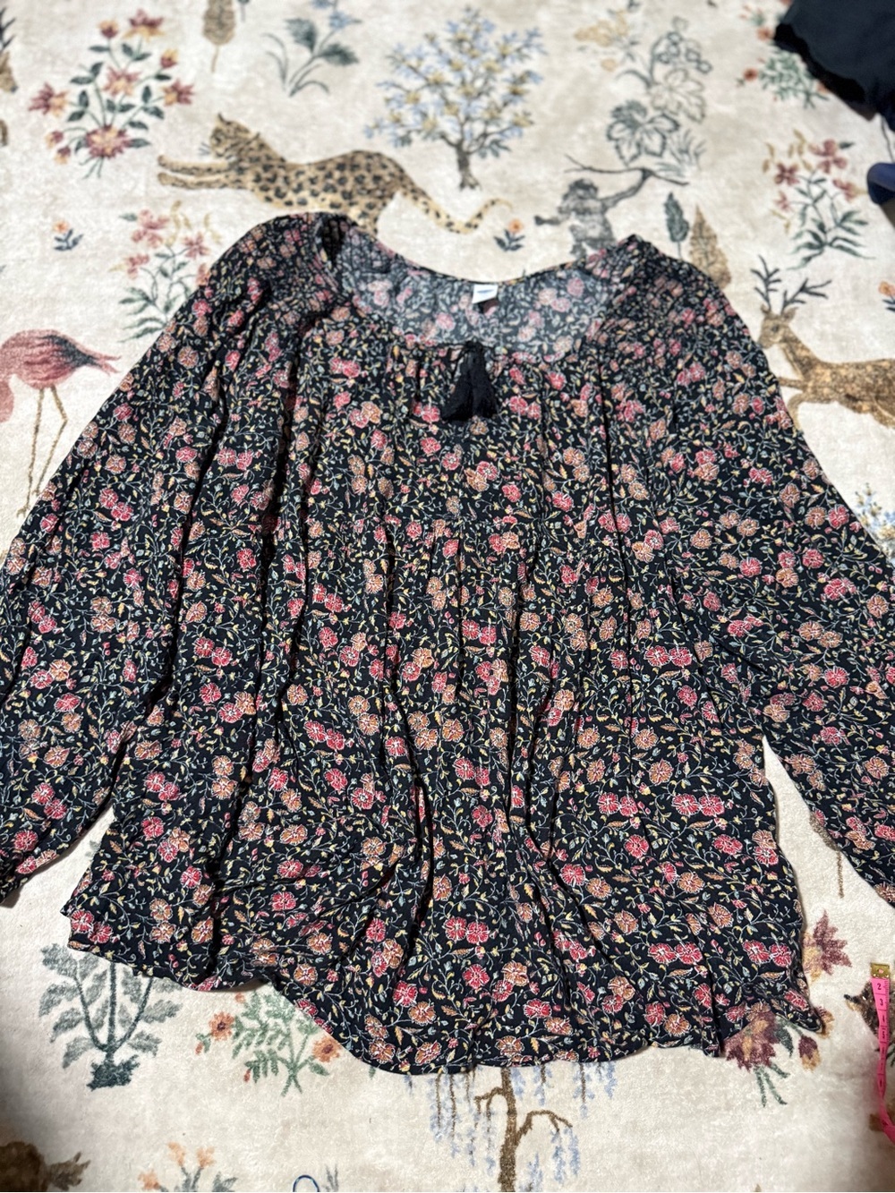 Old navy boho Floral Peasant Blouse - Black with Pink Floral XXL
